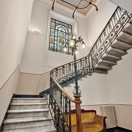 Attic In Center + Parking Appartement