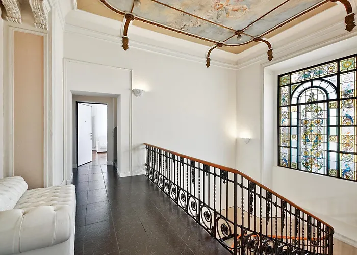 Apartamento Attic In Center + Parking Como