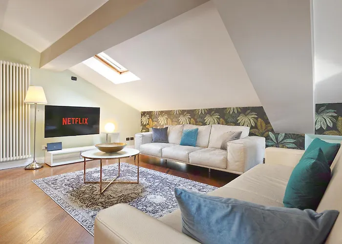 Apartamento Attic In Center + Parking *