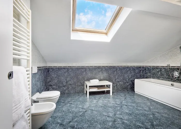 Attic In Center + Parking Apartamento